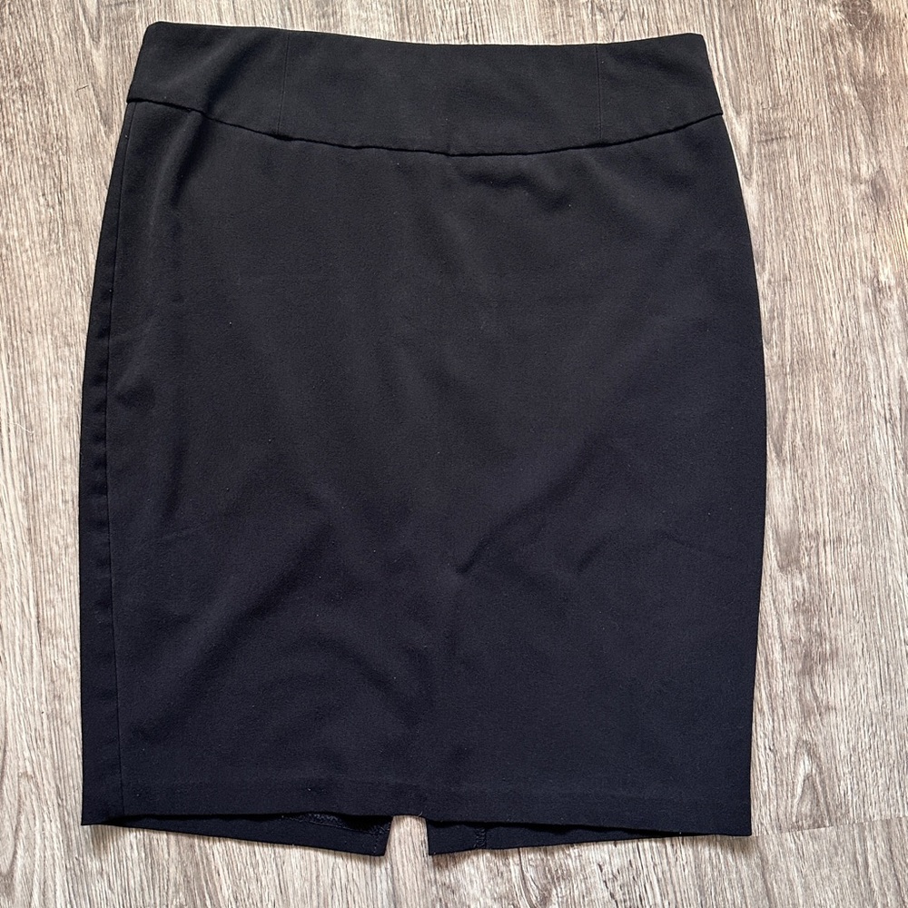 My Michelle size 11, junior, black pencil stretch skirt